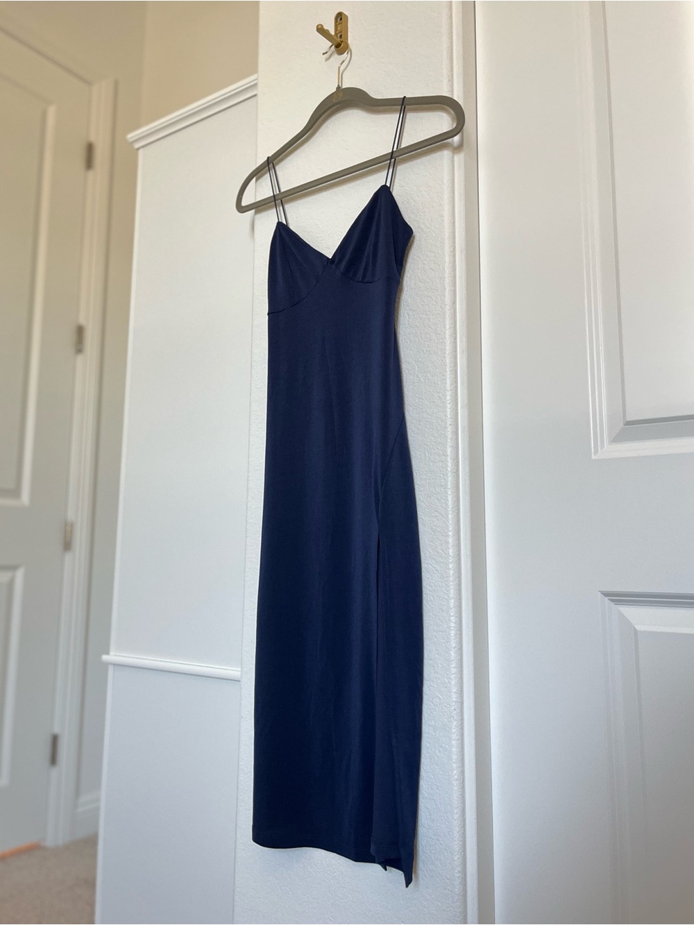 Lovely Day Navy Dress Women’s Small Side Slit